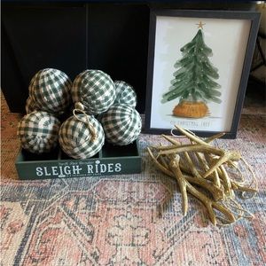Christmas Decor Bundle